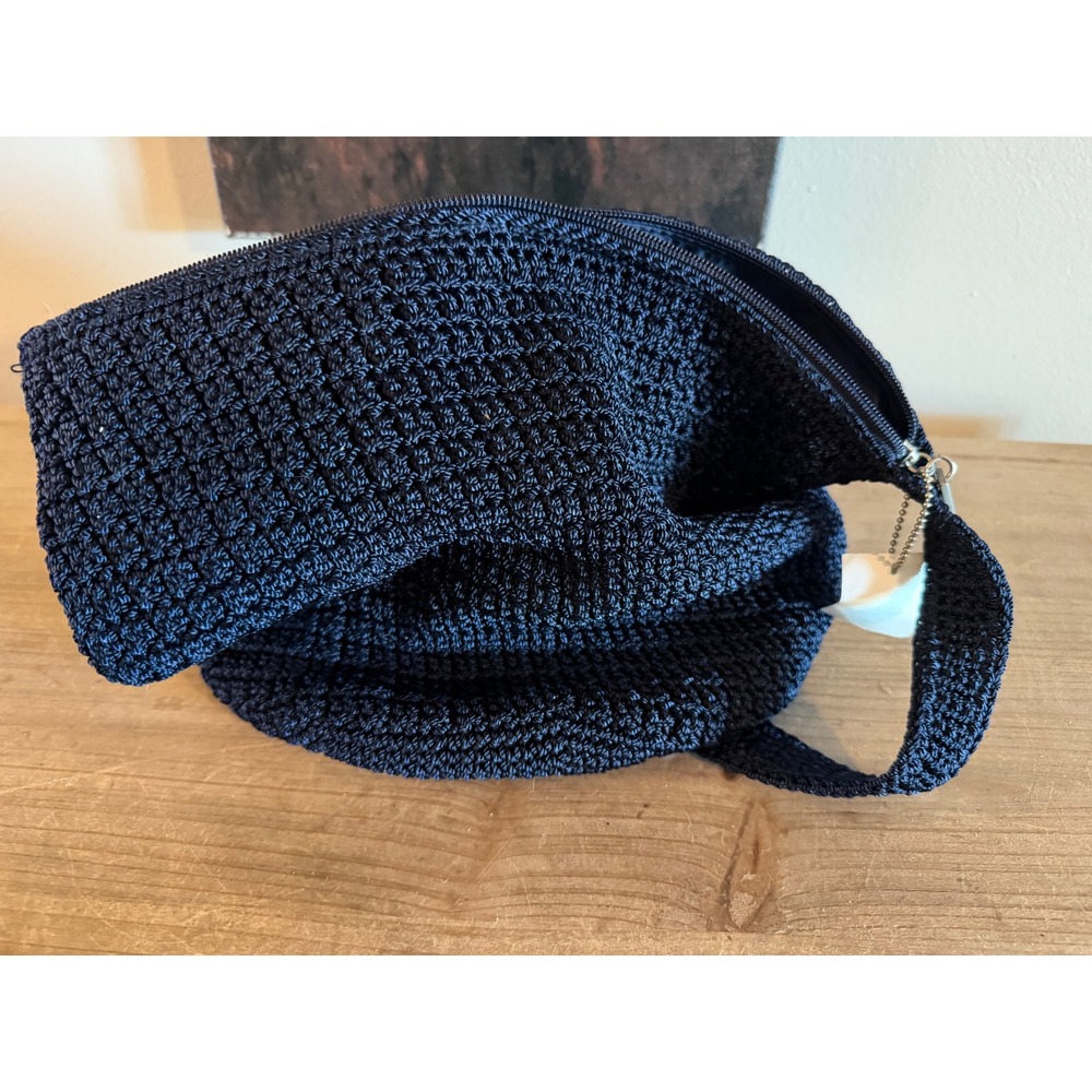 The Sak Navy Blue Crochet Hobo Bag Shoulder Purse Zip Top Boho NWT - Picture 6 of 7